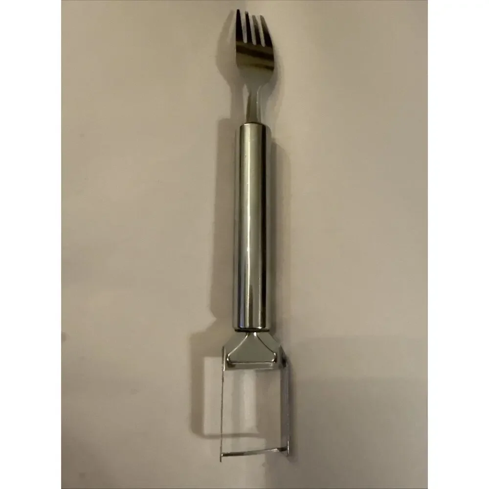 NWT 2 In 1 Stainless Steel Watermelon Slicer And Fork